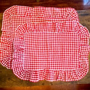 HAND-CRAFTED! Red & White Gingham Ruffled Placemats Napkins Set of 2 (New)